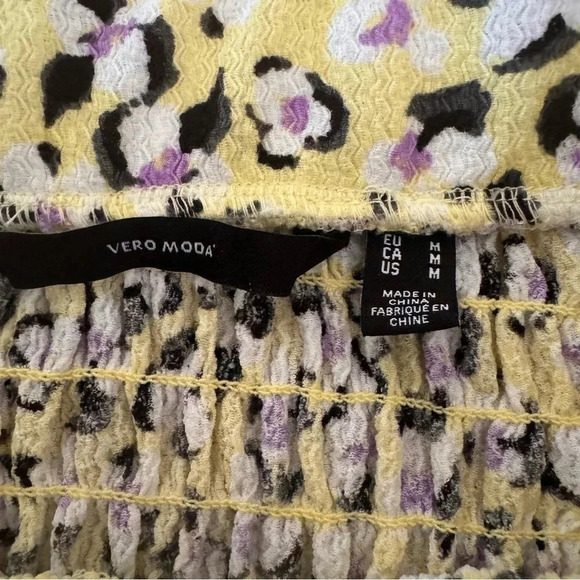 Vero Moda Yellow Floral Skirt mini Smoked Ruffle Straight M - Picture 5 of 8